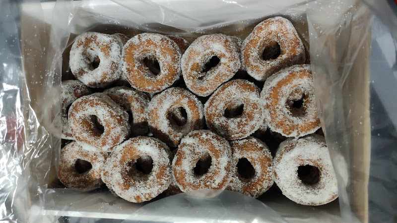 Fotografia tomada fuera de Dulces San Francisco S.L - Pastelería en Madridejos, Toledo