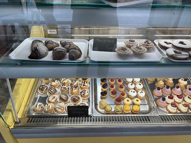 Fotografia tomada fuera de DOLCEVANIGLIA - Pasticceria en Corralejo, Las Palmas