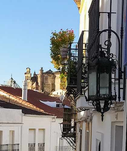 Fotografia tomada fuera de Panadería Rufino - Panadería en Aracena, Huelva