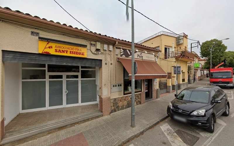 Fotografia tomada fuera de Fleca Vella Puig - Panadería en Cardedeu, Barcelona