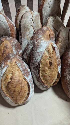 Fotografia tomada fuera de Rozas Panadería - Panadaría en Castro de Rei, Lugo