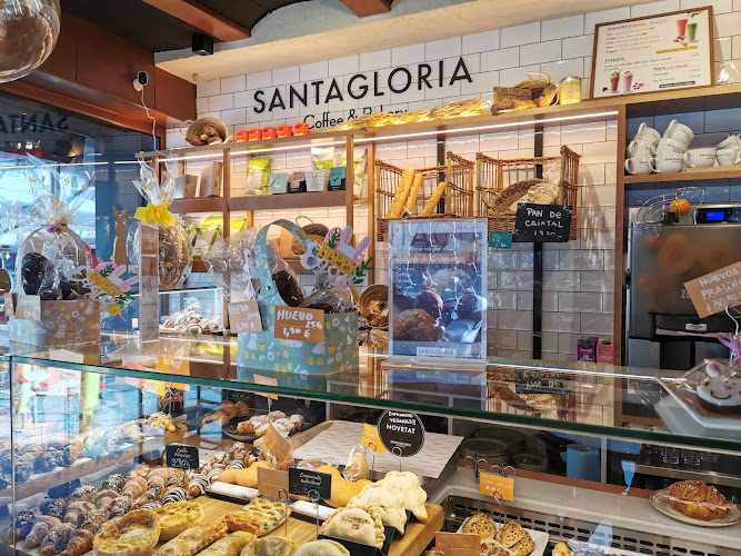 Fotografia tomada fuera de Santagloria Coffee & Bakery - cafeterías en Castelldefels, Barcelona