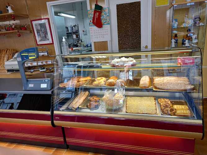 Fotografia tomada fuera de Pastisseria Giovanna - Pastisseria en La Seu d'Urgell, Lérida