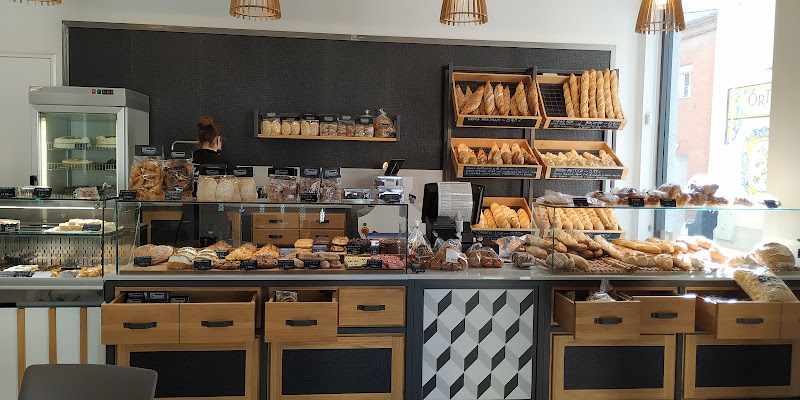 Fotografia tomada fuera de Manzano - Panadería Cafetería Pastelería - Panadería en Illescas, Toledo
