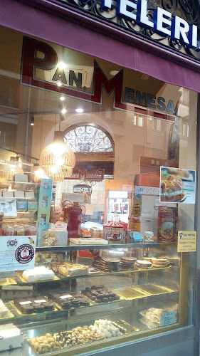 Fotografia tomada fuera de Pan Menesa - Panadería en Bilbao, Vizcaya