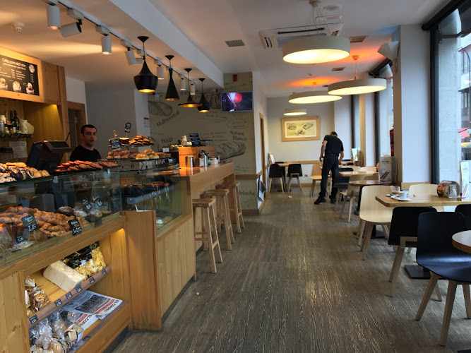 Fotografia tomada fuera de Panadería Bertiz - Okindegia en Bilbao, Vizcaya