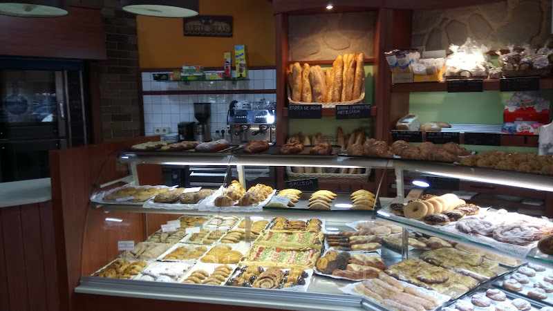 Fotografia tomada fuera de Panadería Blasin S.L. (CASA ALQUEZA) - Tienda de tartas en Vinaròs, Castellón