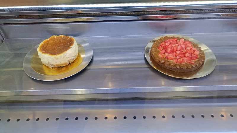 Fotografia tomada fuera de Pastelería Bake Bliss - Pastelería en O Barco, Orense