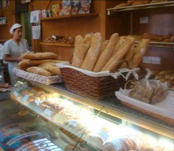 Fotografia tomada fuera de Panadería Dimas - Panadería en Villena, Alicante