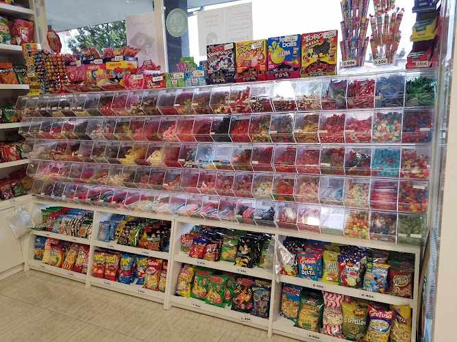 Fotografia tomada fuera de El Parque - tienda de pan y chuches - Tienda de alimentación en Alberite, La Rioja