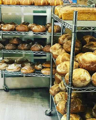 Fotografia tomada fuera de Horno San Bartolomé - Panadería en Valencia, Valencia