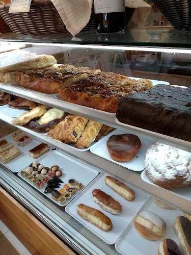 Fotografia tomada fuera de Nuevo Espacio de Pan - Pastelería en Toro, Zamora