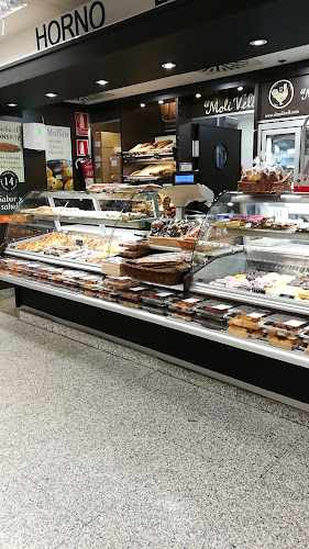 Fotografia tomada fuera de Supercor Exprés - Supermercado en Benalmádena, Málaga
