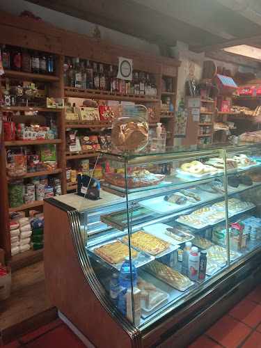Fotografia tomada fuera de Pastelería La Peña - Pastelería en Sepúlveda, Segovia