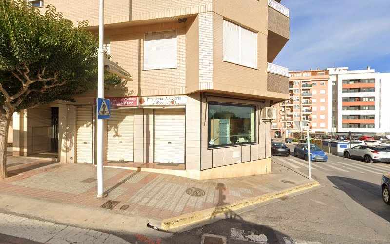 Fotografia tomada fuera de Albipan S L - Panadería en L'Alcora, Castellón