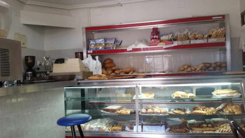 Fotografia tomada fuera de Panadería Sant Blai - Panadería en Castellón de la Plana, Castellón